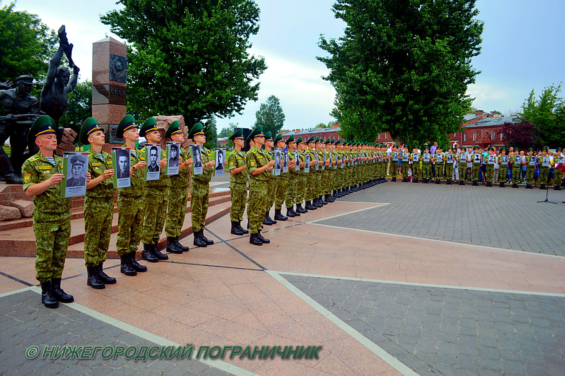 ПОЕЗДКА ДЕЛЕГАЦИИ «НИЖЕГОРОДСКОГО ПОГРАНИЧНИКА» В БРЕСТ — Нижегородский  пограничник